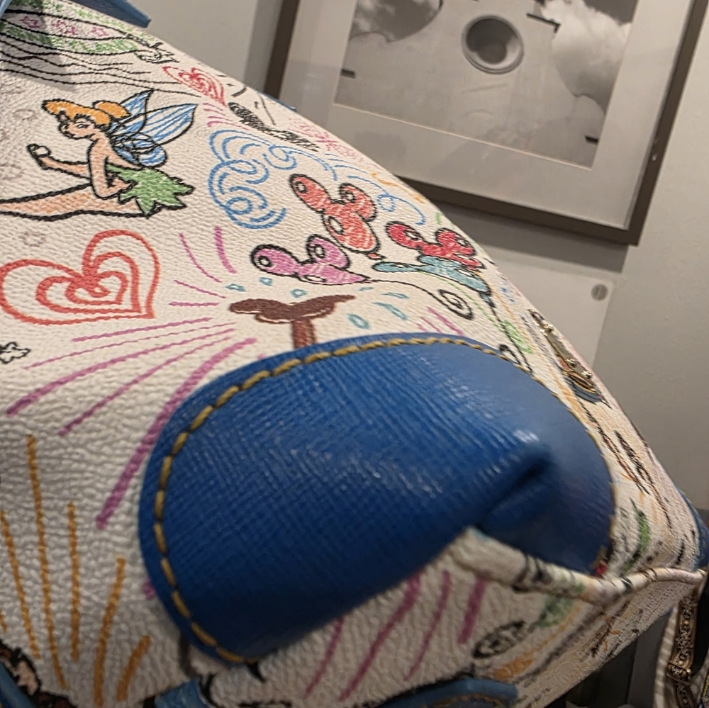 Dooney & Bourke Satchel - Disney Parks Collection - HIGHLY COLLECTIBLE!!! - Picture 9 of 11